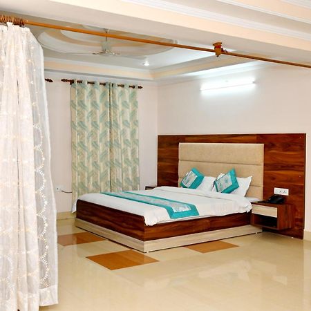 Hotel Prasanna Inn Rishīkesh Dış mekan fotoğraf