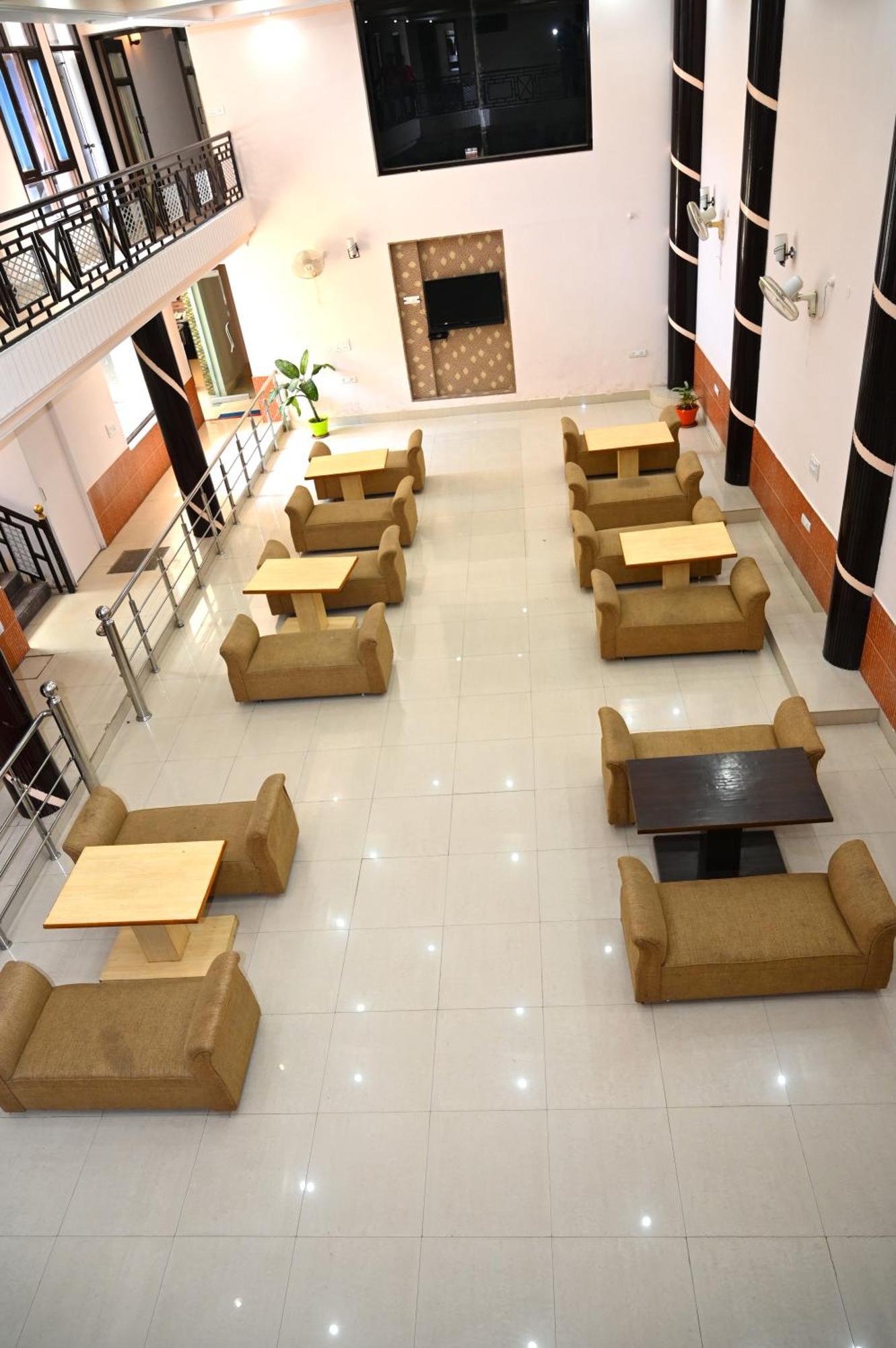 Hotel Prasanna Inn Rishīkesh Dış mekan fotoğraf