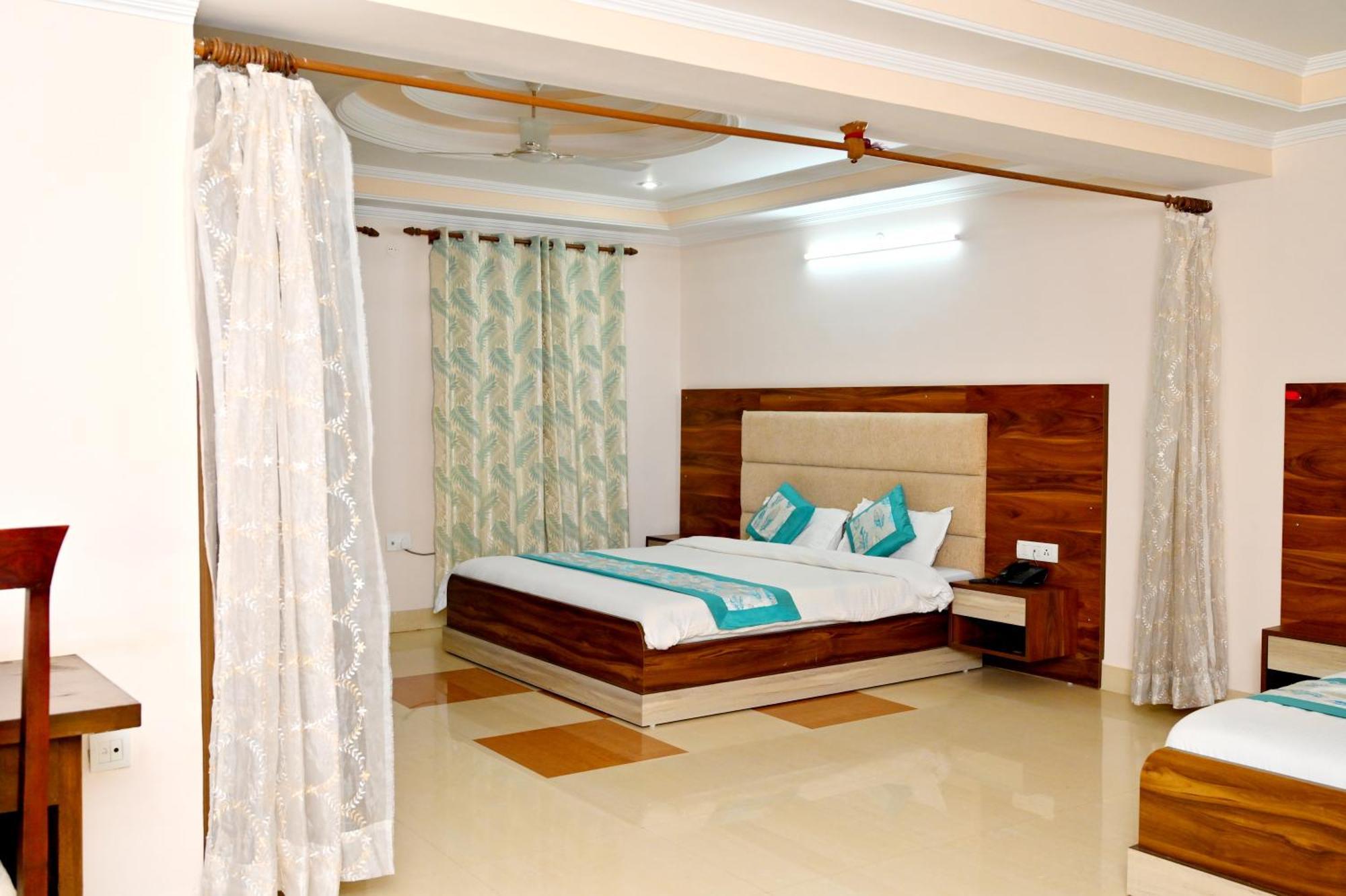 Hotel Prasanna Inn Rishīkesh Dış mekan fotoğraf